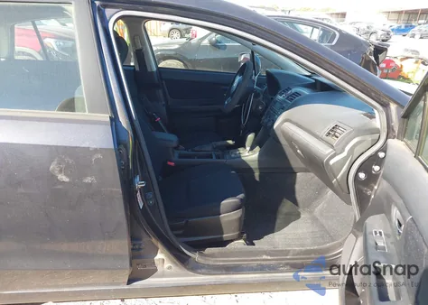 2014 Subaru Impreza 2.0I Premium z USA, uszkodzony, nr VIN JF1GPAC68E8250908